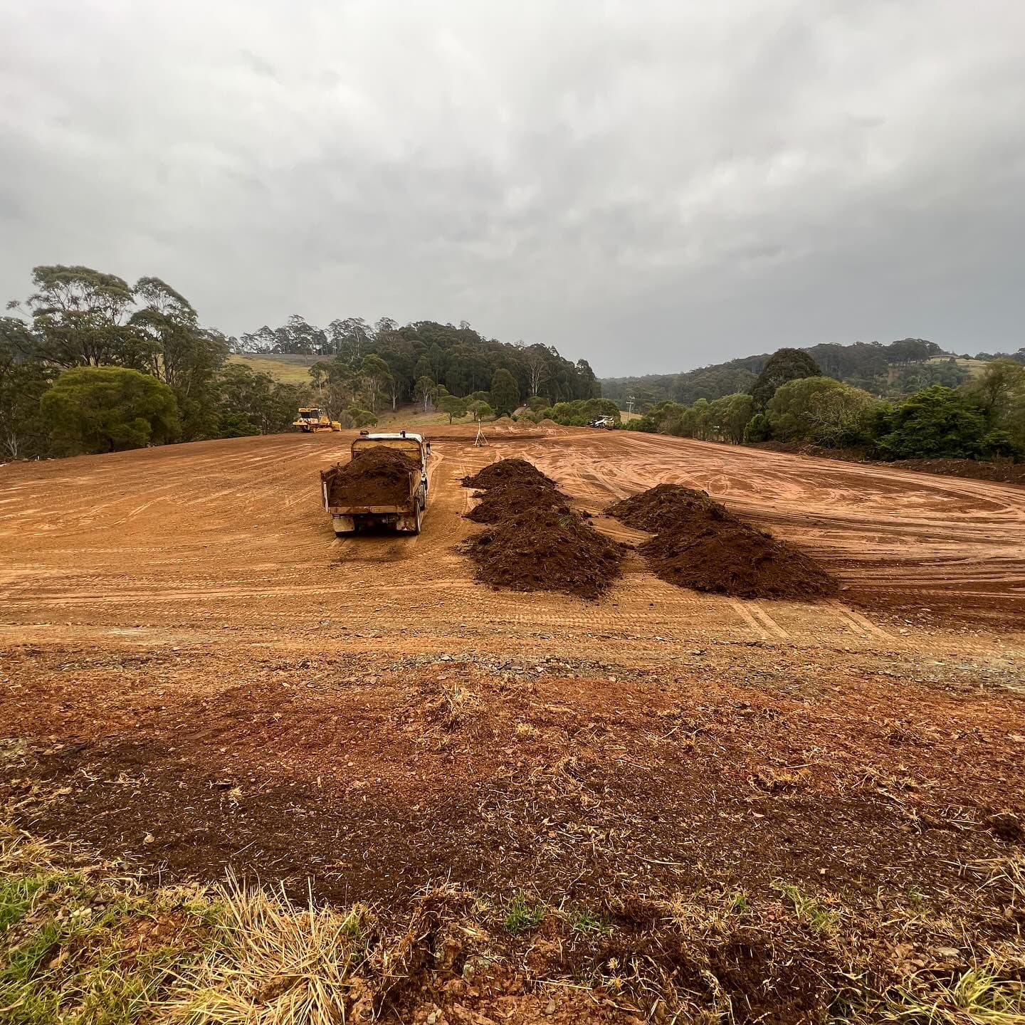 Bulk Earthworx - Professional Earthworx